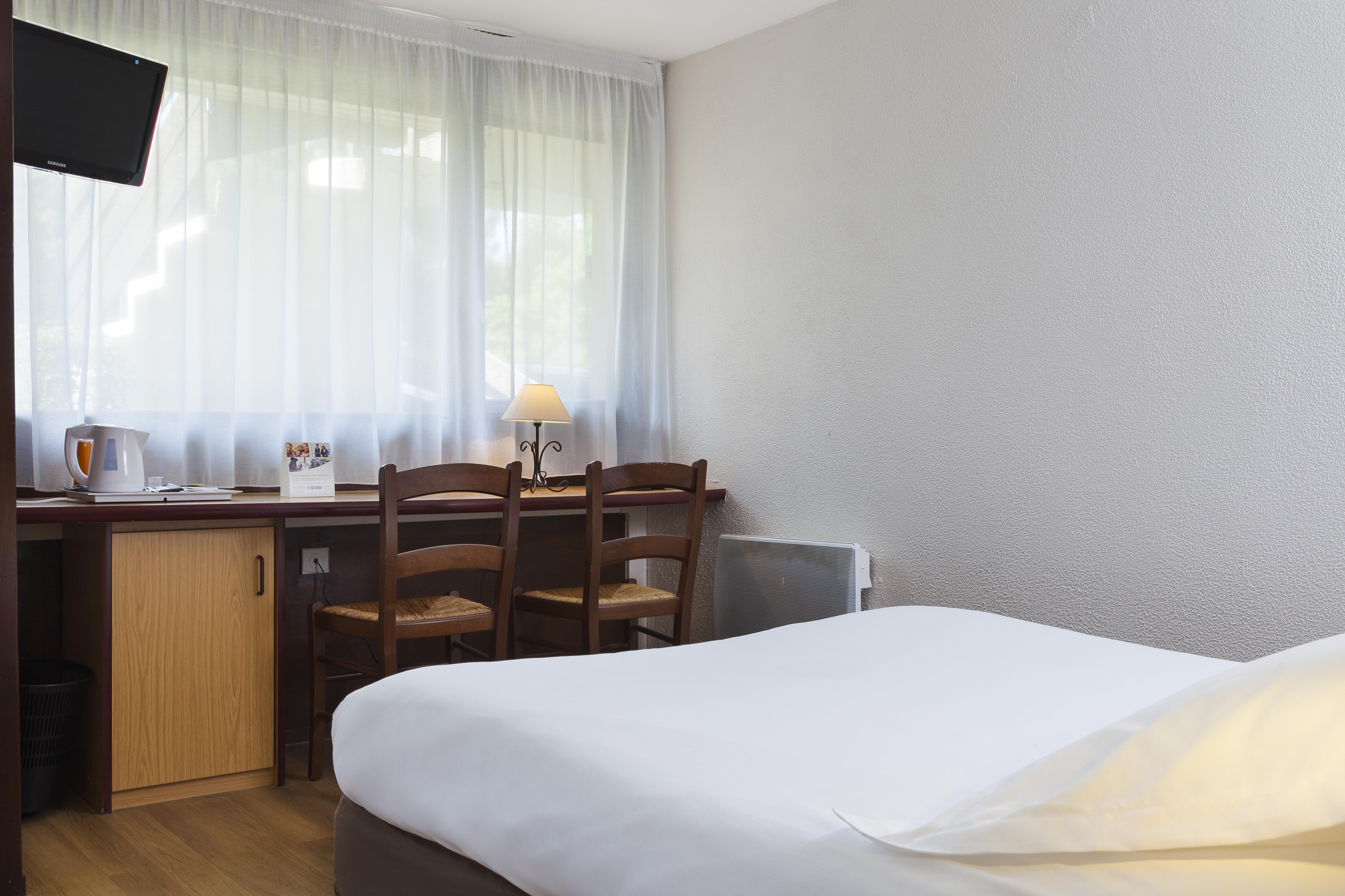 Comfort Hotel Lens - Noyelles Godault Esterno foto