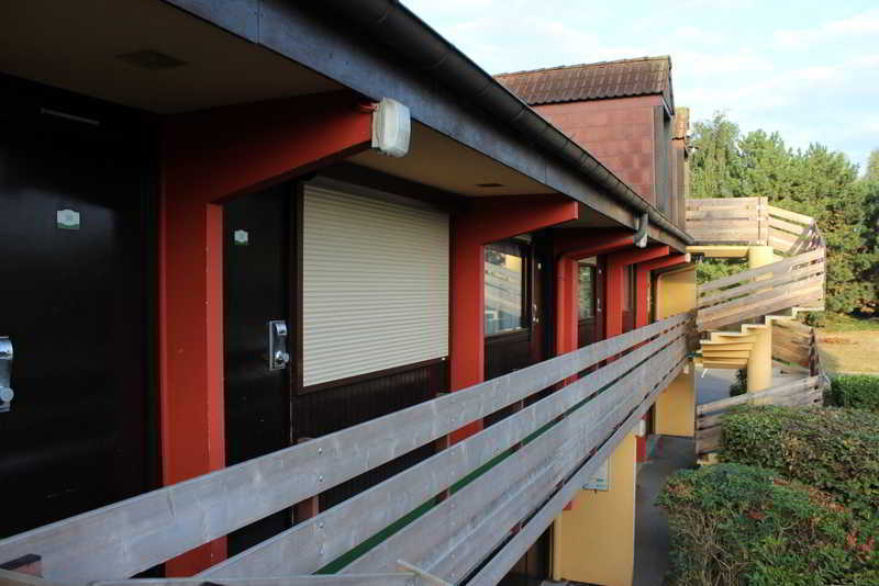 Comfort Hotel Lens - Noyelles Godault Esterno foto